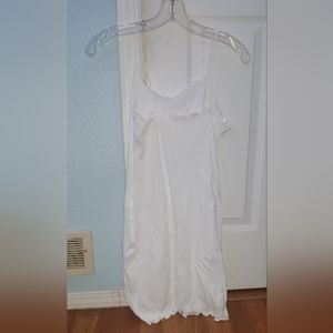 Medium dress white